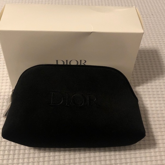 Dior Black Velvet Makeup  Bag poach - Picture 4 of 6